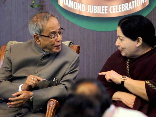 திரைத்துறையில் சாதனை... ஜெ.வுக்கு விருது