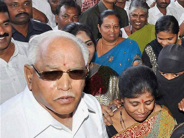 பல மாதமாக பேசுகிறார்கள்