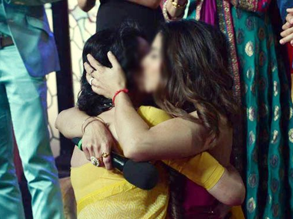 மகளை அடையாளம் தெரியாத தாய்