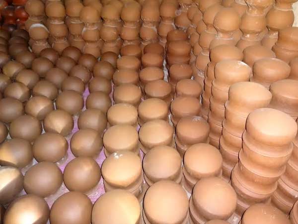 பொங்கல் பானைகள் பொங்கல் பானைகள்