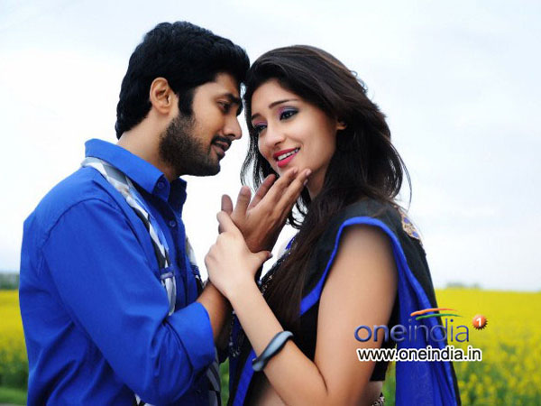 புகழ்ச்சிக்கு மயக்காத இதயமுண்டோ... புகழ்ச்சிக்கு மயக்காத இதயமுண்டோ...