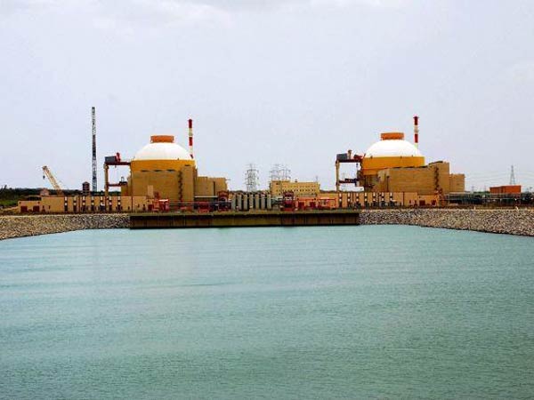 கூடங்குளம் குடிநீர்திட்டம் குறித்து என்ன கருதுகிறீர்கள்? கூடங்குளம் குடிநீர்திட்டம் குறித்து என்ன கருதுகிறீர்கள்?