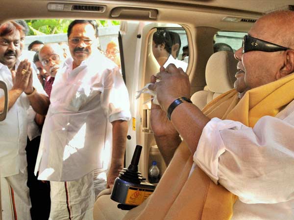 தேமுதிகவோடு வருகிறோம்..