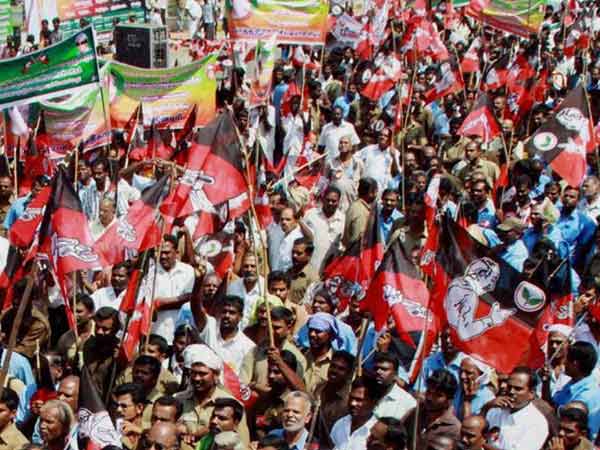 போட்டி போட்டு விருப்ப மனுக்கள்