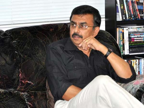11. அமெரிக்கத் தமிழ் நடிகர், சமூக சேவகர் திருமுடி