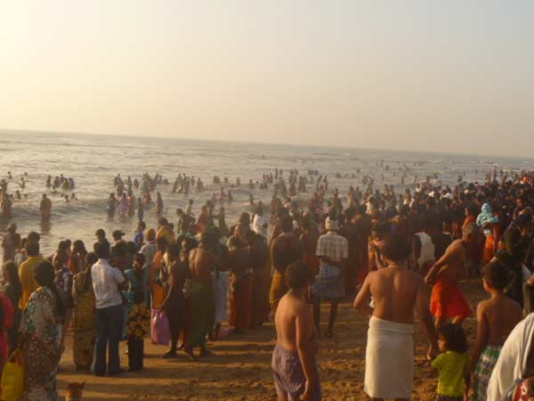 குமரி கடற்கரையில்