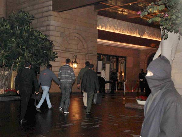 ஹோட்டலில் நேரடி விசாரணை