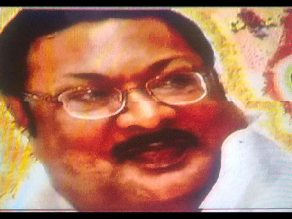பிரமாண்ட பிறந்த நாள் விழா