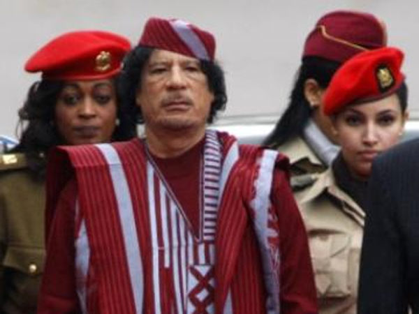 ஆபாசப் படம் பார்த்துக் கொண்டே