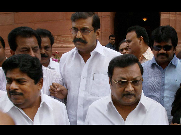 நீக்கப்படுவார்களா...?