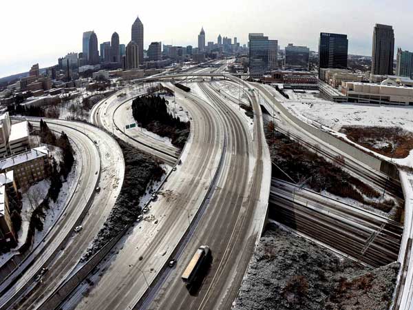 ஊழியர்கள்