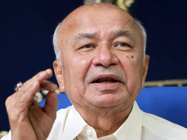 உறுப்பினர்களை சந்திக்க மறுத்தனர்.