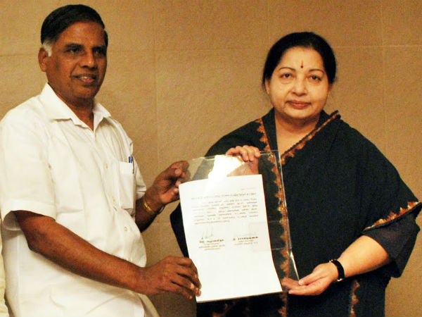 போயஸ் கார்டனில் பிரகாஷ் காரத், ஜி.ஆர்.