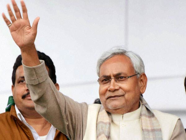 மூன்றாவது அணி - நிதிஷ் ஆலோசனை