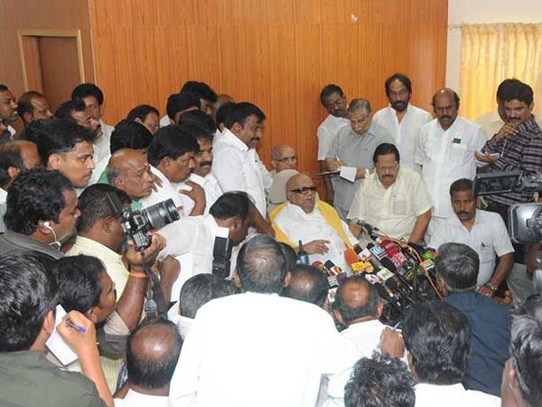 காங். கூட்டணி பற்றி விவாதிக்கவில்லை