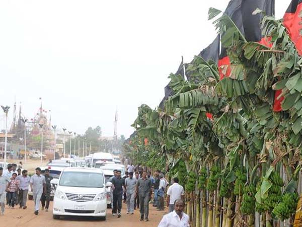 போலீஸைக் காணோமே...