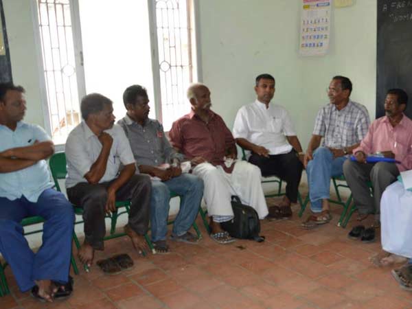 அதிகமானோர் எஸ்.பி. உதயகுமாரை நேரில்