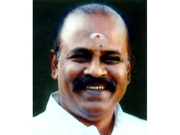 துணை சபாநாயகர் கொடுத்த புகாரின் பேரில்
