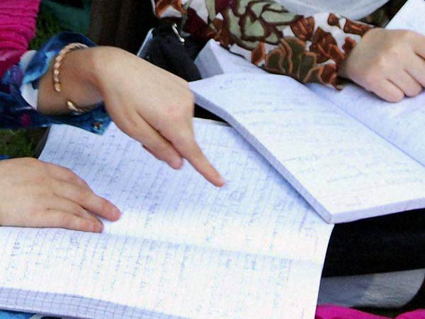 நிற்கதியாக நின்றோம்....