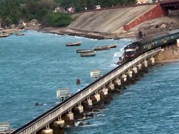 11 ஆண்டுகால பணி