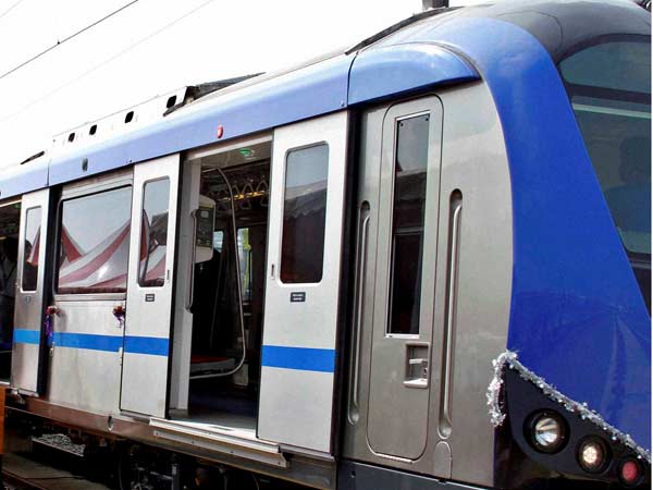 1276 பயணிகள்