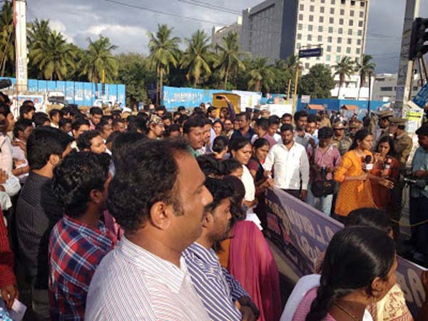 வெளிச்சம் தேவை