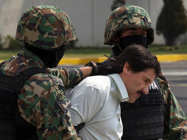 நாடுகடத்த கோரிக்கை