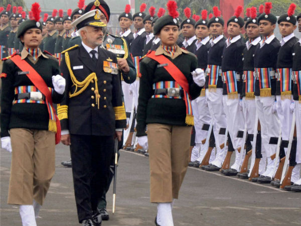 அமெரிக்காவில் படித்தவர்