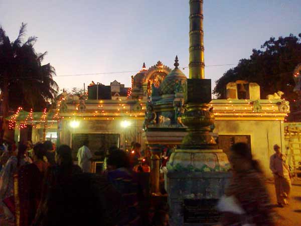 நான்கு கால பூஜைகள்