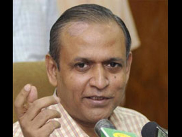 Praveen Kumar discussed on Lok sabha election with elction officers Praveen Kumar discussed on Lok sabha election with elction officers