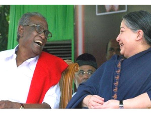 அதிமுக விசுவாசம்