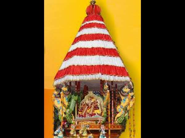 முருகன் வீதி உலா