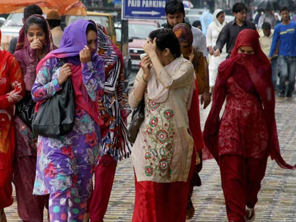 மகளிர் தின ஆய்வு: