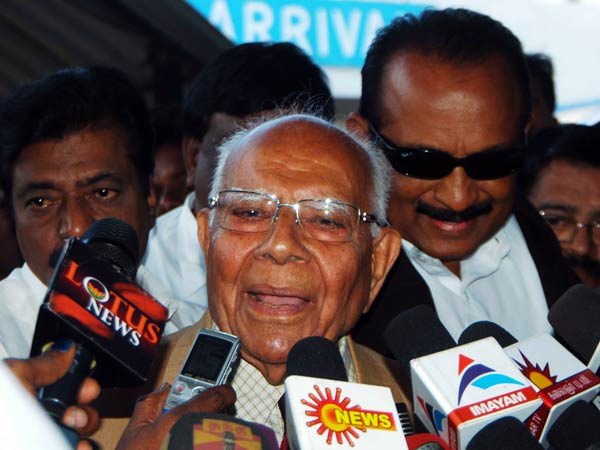 சிறைதண்டனையே போதுமானது...