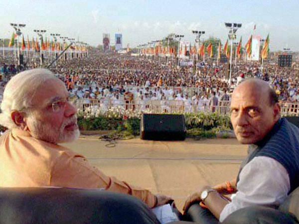 ராஜ்நாத் சிங் முகத்துக்கு நேராக