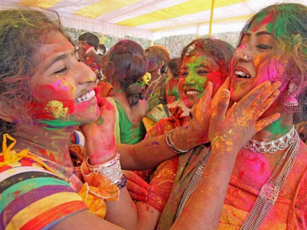 <font color=DarkMagenta 