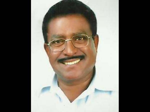 பீதியில் வக்கீல் வேலுச்சாமி