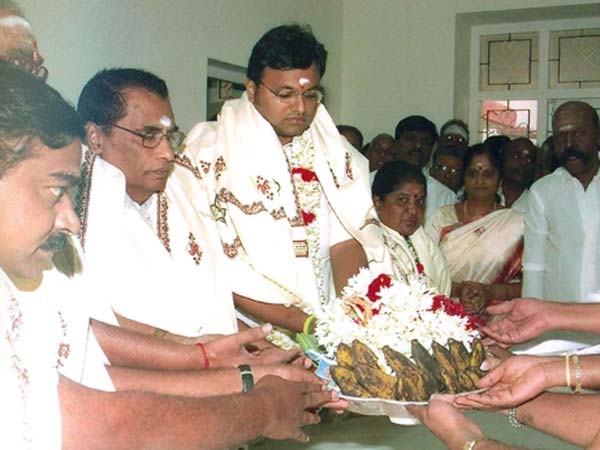ஸ்ரீநிதியின் கணவர்