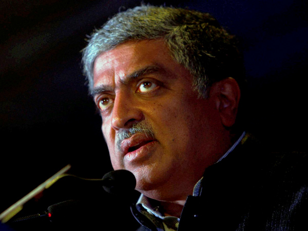 நந்தன் நிலேகனி