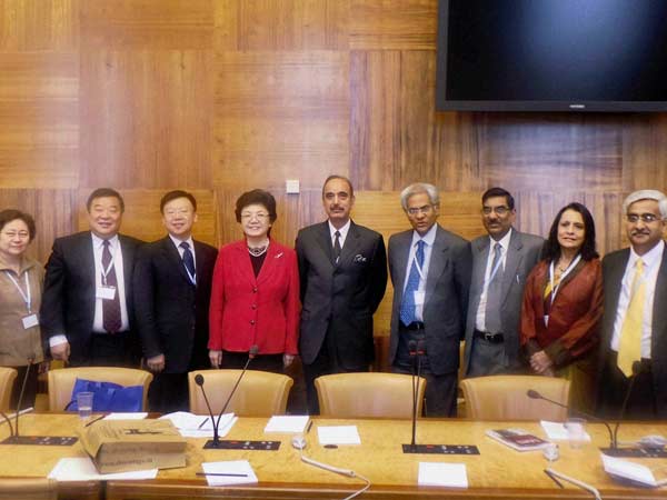 எதிர்த்த பாக், சீனா