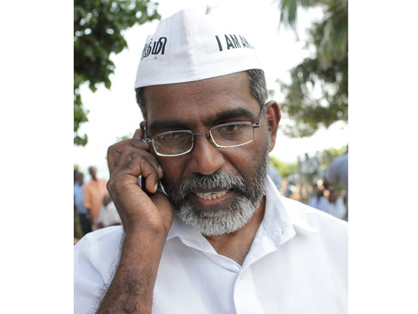 புறப்பட்ட உதயகுமார்