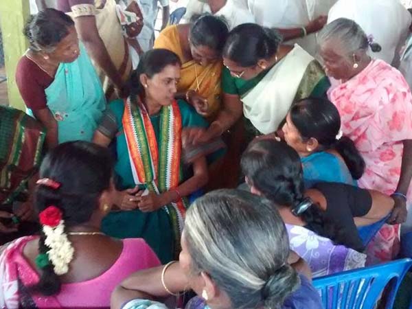 ரூ2,500 வைத்து என்ன செய்ய?