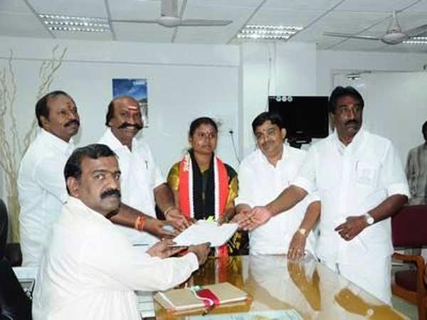 இடைத்தேர்தல் வேட்புமனு