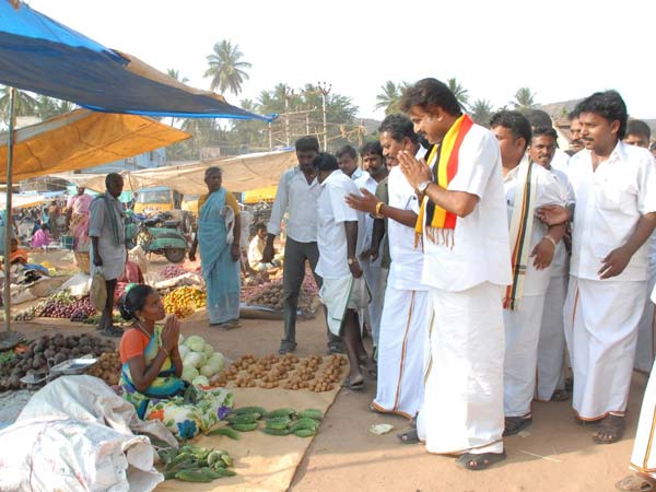 முஸ்லீம்கள் கடும் கோபம்