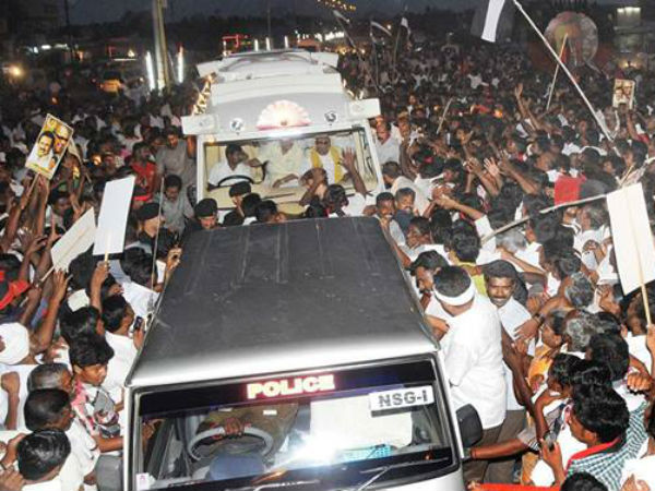 வீரம் செறிந்த வீரபாண்டியார் வீரம் செறிந்த வீரபாண்டியார்