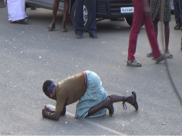 விலங்கினும் கீழாக..