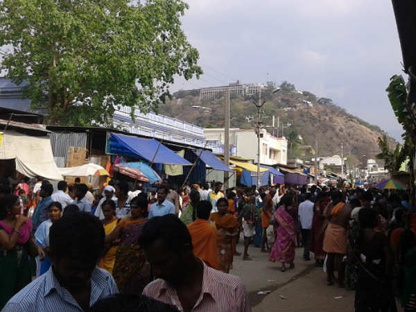 முத்துக்குமாரசாமிக்கு ஆராதனை