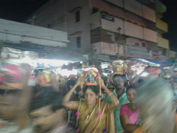 20 மணிநேரம் காத்திருப்பு