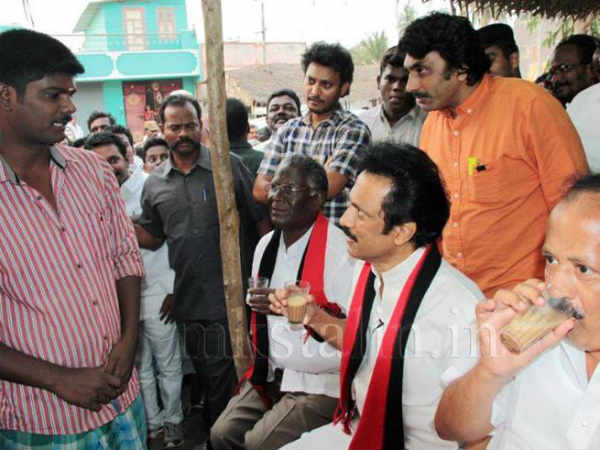 கடலூரில் டீ