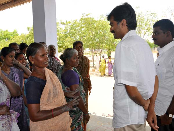 வேலை இல்லையே